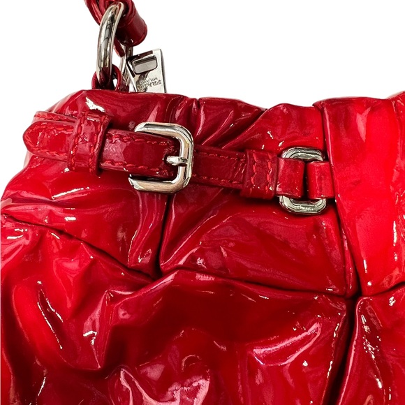 VTG PRADA Red Patent Leather Shoulder Quilted Puffer Bag Purse Wet Look be - Picture 4 of 11